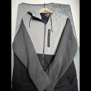 American Eagle Jacket‎ Size Large